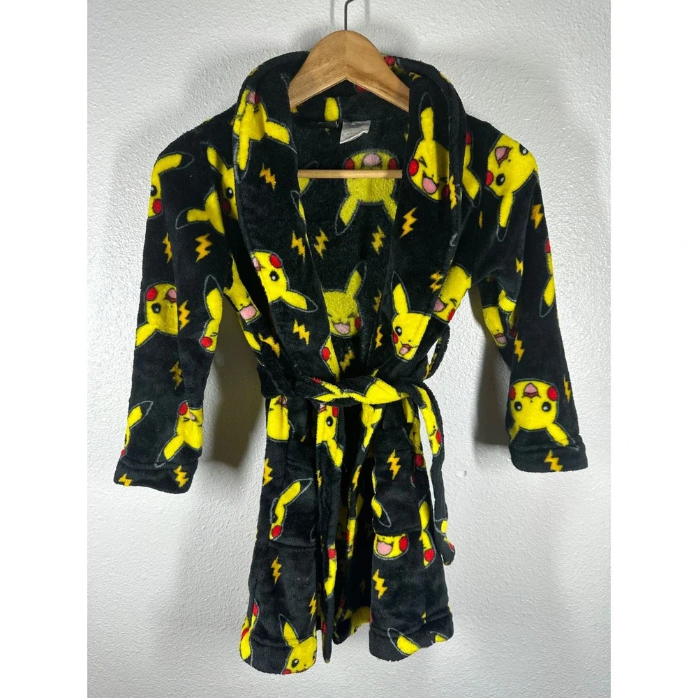 Pokemon‎ Robe Kids 8 Black Pikachu All Over Print Fleece Bathrobe PK259BRDWM